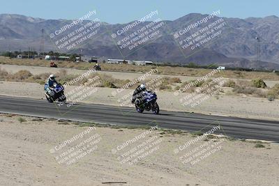 media/Oct-30-2025-Racers Edge (Thu) [[dabbdaf680]]/3-B Group/Session 3 (Turn 15 Inside)/